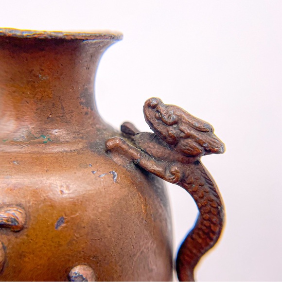 Antique Japanese Bronze Meiji Era Floral Vase/Urn with Dragon Handles Bud Vase - Picture 5 of 13